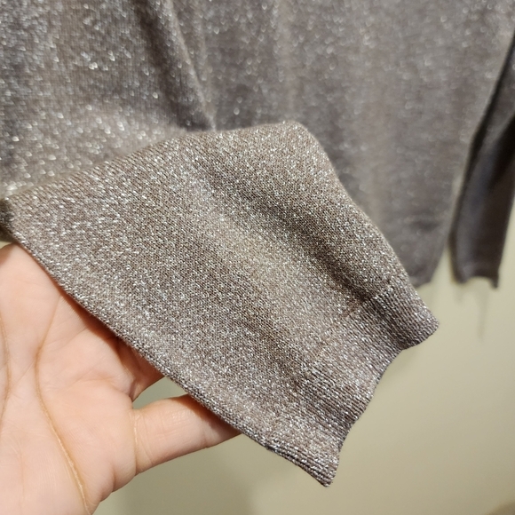 CHICO'S Gray glittered Turtleneck sweater size 0 - Picture 7 of 11